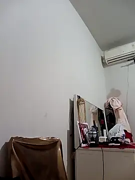 Pantaneirasexy online show from April 14, 2026, 12:16 am