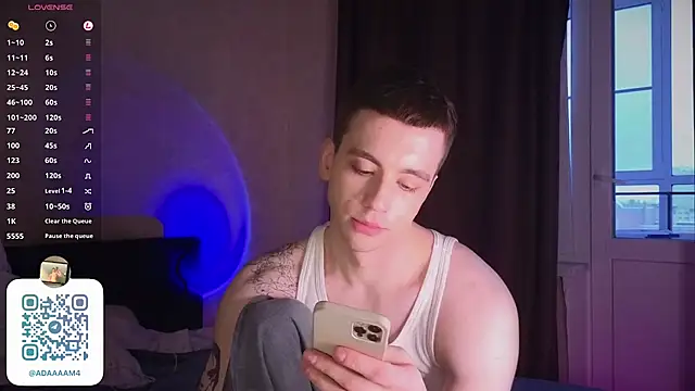 VincentSmith02 online show from February 3, 2025, 12:47 pm