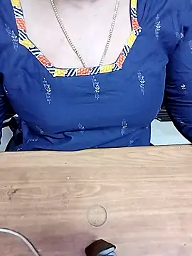 Snapshot of Tamil_Radha chatting on September 29, 2025, 5:18 pm Tamil Radha online show from September 29, 2025, 5:18 pm