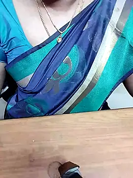 Snapshot of Tamil_Radha chatting on September 30, 2025, 5:29 pm Tamil Radha online show from September 30, 2025, 5:29 pm