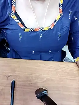 Snapshot of Tamil_Radha chatting on November 11, 2025, 9:20 am Tamil Radha online show from November 11, 2025, 9:20 am