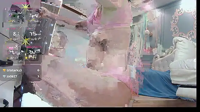 LucianaMe online show from March 20, 2025, 5:02 am