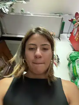 Andrea18 blonde online show from December 15, 2025, 5:39 pm