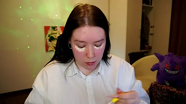 Viesicaa online show from February 15, 2025, 10:21 pm