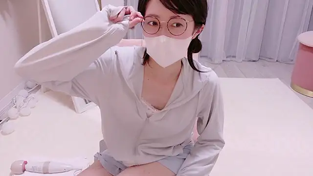 Snapshot of RIO_o0 chatting on May 25, 2026, 11:49 am RIO o0 online show from May 25, 2026, 11:49 am