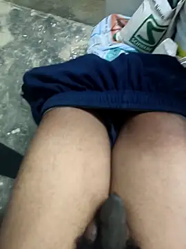 Snapshot of omni_333 chatting on February 26, 2026, 3:44 pm omni 333 online show from February 26, 2026, 3:44 pm