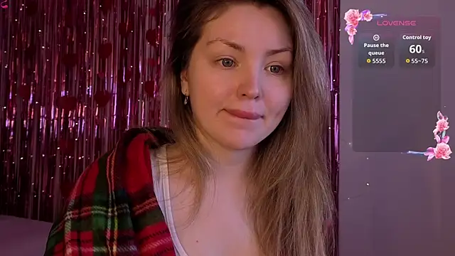 Snapshot of Lora_Rosee chatting on April 21, 2026, 2:23 pm Lora Rosee online show from April 21, 2026, 2:23 pm