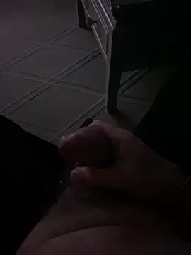 Snapshot of Avignon1963 chatting on February 22, 2025, 6:28 am Avignon1963 online show from February 22, 2025, 6:28 am