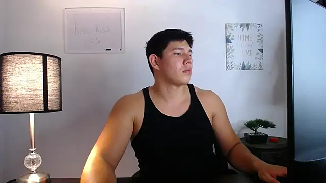 JamesCr  online show from October 16, 2025, 12:44 am