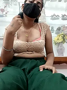 Kayrayadav7890 online show from September 14, 2025, 8:13 am