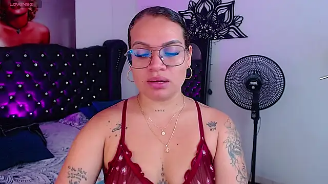 Taliana36 online show from November 10, 2025, 12:59 pm