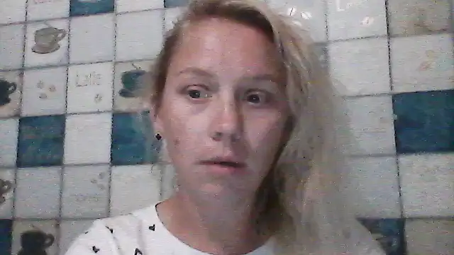 Anna wey online show from September 19, 2025, 6:41 pm
