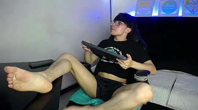 PepperTwink online show from February 8, 2025, 12:28 pm