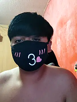 LuisA Femm online show from February 18, 2025, 5:42 am