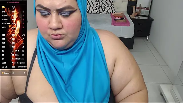 Aaliyah11 online show from February 6, 2025, 3:20 pm