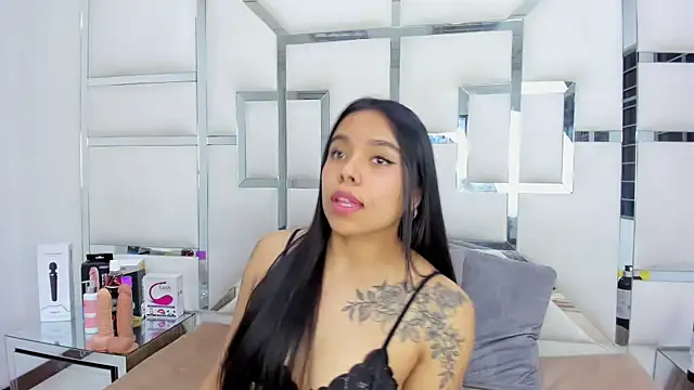 Snapshot of ZoeWan69 chatting on March 11, 2025, 6:41 pm ZoeWan69 online show from March 11, 2025, 6:41 pm