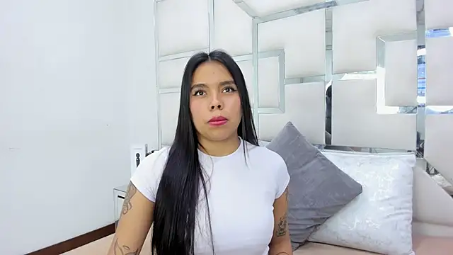 Snapshot of ZoeWan69 chatting on March 21, 2025, 6:51 pm ZoeWan69 online show from March 21, 2025, 6:51 pm