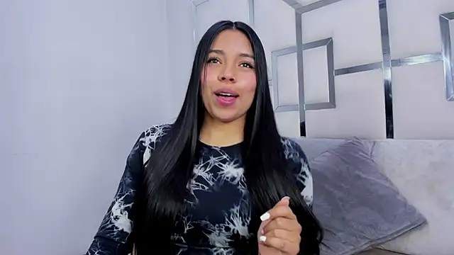 Snapshot of ZoeWan69 chatting on September 22, 2025, 11:34 am ZoeWan69 online show from September 22, 2025, 11:34 am