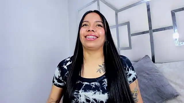 Snapshot of ZoeWan69 chatting on September 30, 2025, 1:16 pm ZoeWan69 online show from September 30, 2025, 1:16 pm