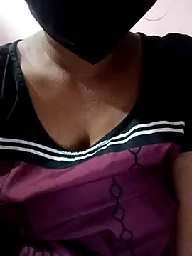 varsha-milky1 online show from March 17, 2025, 8:40 am