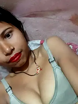 Miss triha online show from February 25, 2025, 9:13 pm