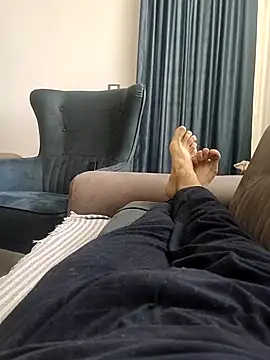 legolasleo online show from September 21, 2025, 12:07 pm