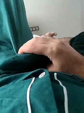 legolasleo online show from November 29, 2025, 5:21 am