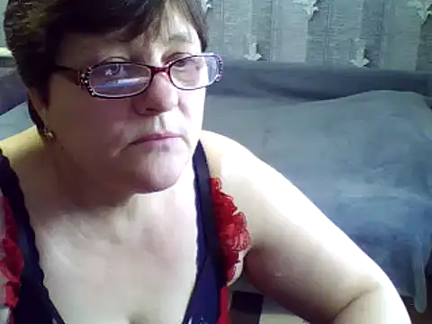 Snapshot of ElzaJewel chatting on February 9, 2025, 5:50 am ElzaJewel online show from February 9, 2025, 5:50 am