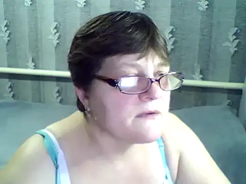Snapshot of ElzaJewel chatting on February 15, 2025, 4:34 pm ElzaJewel online show from February 15, 2025, 4:34 pm