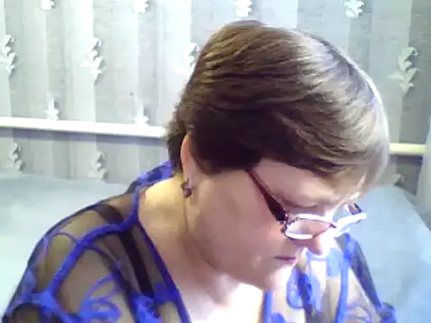 Snapshot of ElzaJewel chatting on February 17, 2025, 2:26 pm ElzaJewel online show from February 17, 2025, 2:26 pm