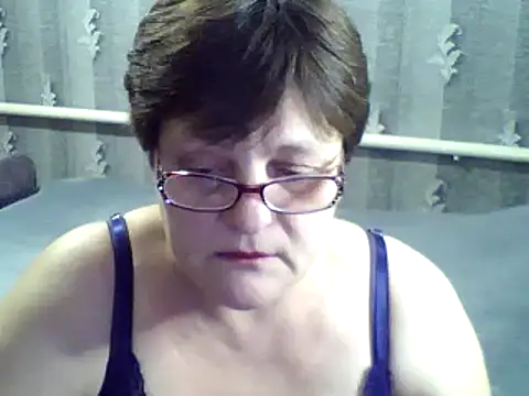 Snapshot of ElzaJewel chatting on February 20, 2025, 7:52 pm ElzaJewel online show from February 20, 2025, 7:52 pm