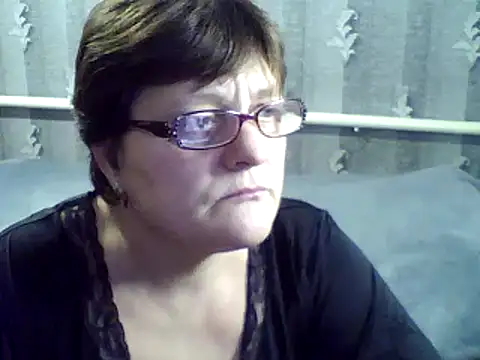 Snapshot of ElzaJewel chatting on February 22, 2025, 7:58 pm ElzaJewel online show from February 22, 2025, 7:58 pm