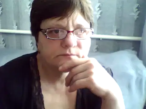 Snapshot of ElzaJewel chatting on February 23, 2025, 5:45 am ElzaJewel online show from February 23, 2025, 5:45 am