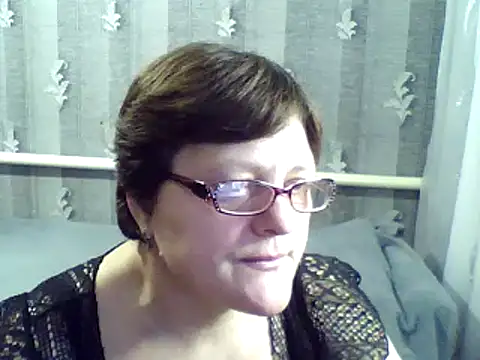 Snapshot of ElzaJewel chatting on February 27, 2025, 4:43 pm ElzaJewel online show from February 27, 2025, 4:43 pm