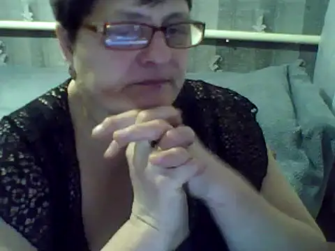 Snapshot of ElzaJewel chatting on March 2, 2025, 9:32 pm ElzaJewel online show from March 2, 2025, 9:32 pm