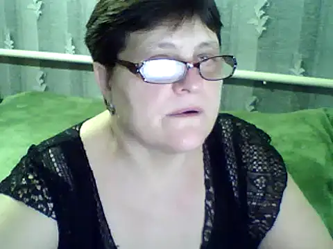 Snapshot of ElzaJewel chatting on March 7, 2025, 8:00 pm ElzaJewel online show from March 7, 2025, 8:00 pm