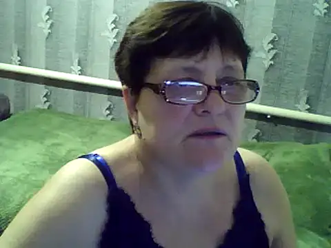 Snapshot of ElzaJewel chatting on March 9, 2025, 10:41 pm ElzaJewel online show from March 9, 2025, 10:41 pm