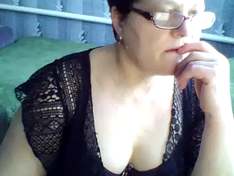 Snapshot of ElzaJewel chatting on March 11, 2025, 12:06 pm ElzaJewel online show from March 11, 2025, 12:06 pm