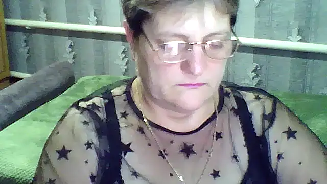Snapshot of ElzaJewel chatting on September 13, 2025, 6:40 pm ElzaJewel online show from September 13, 2025, 6:40 pm