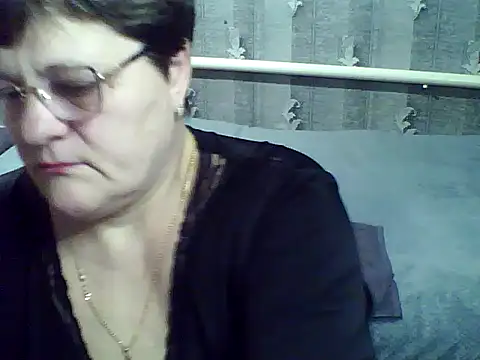 ElzaJewel online show from January 13, 2026, 12:49 am