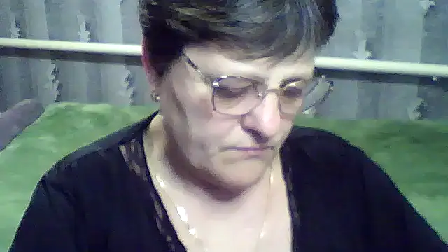 ElzaJewel online show from March 16, 2026, 7:18 pm