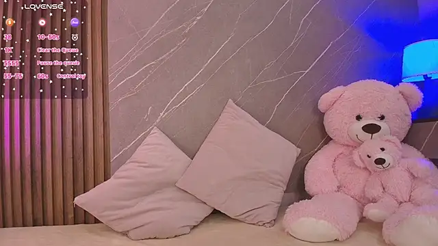 ariana jhonson1 online show from March 17, 2026, 12:30 pm