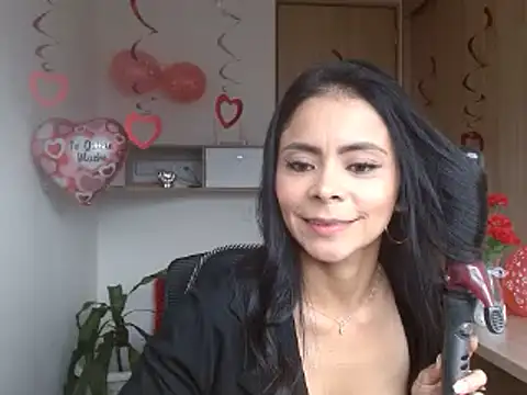 Snapshot of hema_gold chatting on February 14, 2025, 1:08 pm hema gold online show from February 14, 2025, 1:08 pm