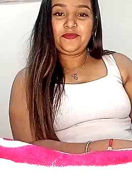 RAYI 01 online show from February 6, 2025, 5:51 pm