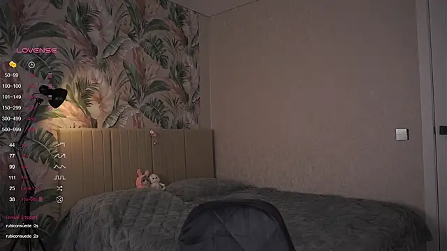 WildaHeldreth online show from March 6, 2025, 1:58 am