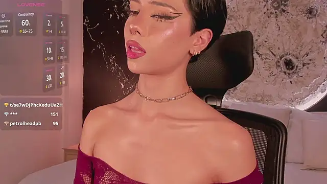 soidai miiu online show from March 5, 2025, 8:32 am