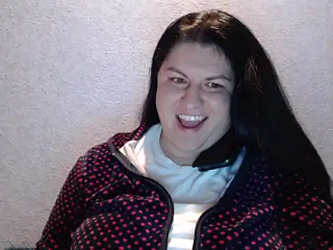 Snapshot of KiraSwee chatting on October 18, 2025, 4:52 pm KiraSwee online show from October 18, 2025, 4:52 pm