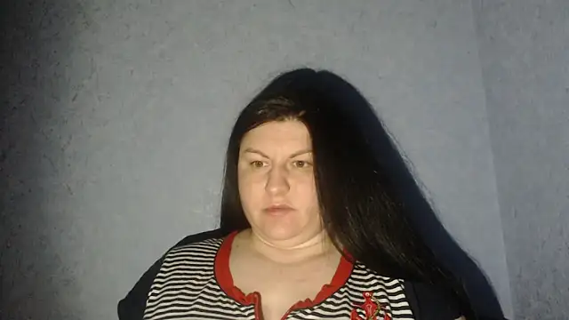 KiraSwee online show from March 16, 2026, 11:20 pm