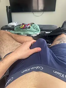 Bicho13132 online show from February 18, 2026, 5:09 pm