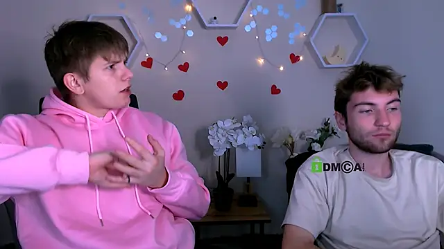 jimmie hot online show from October 2, 2025, 7:32 pm